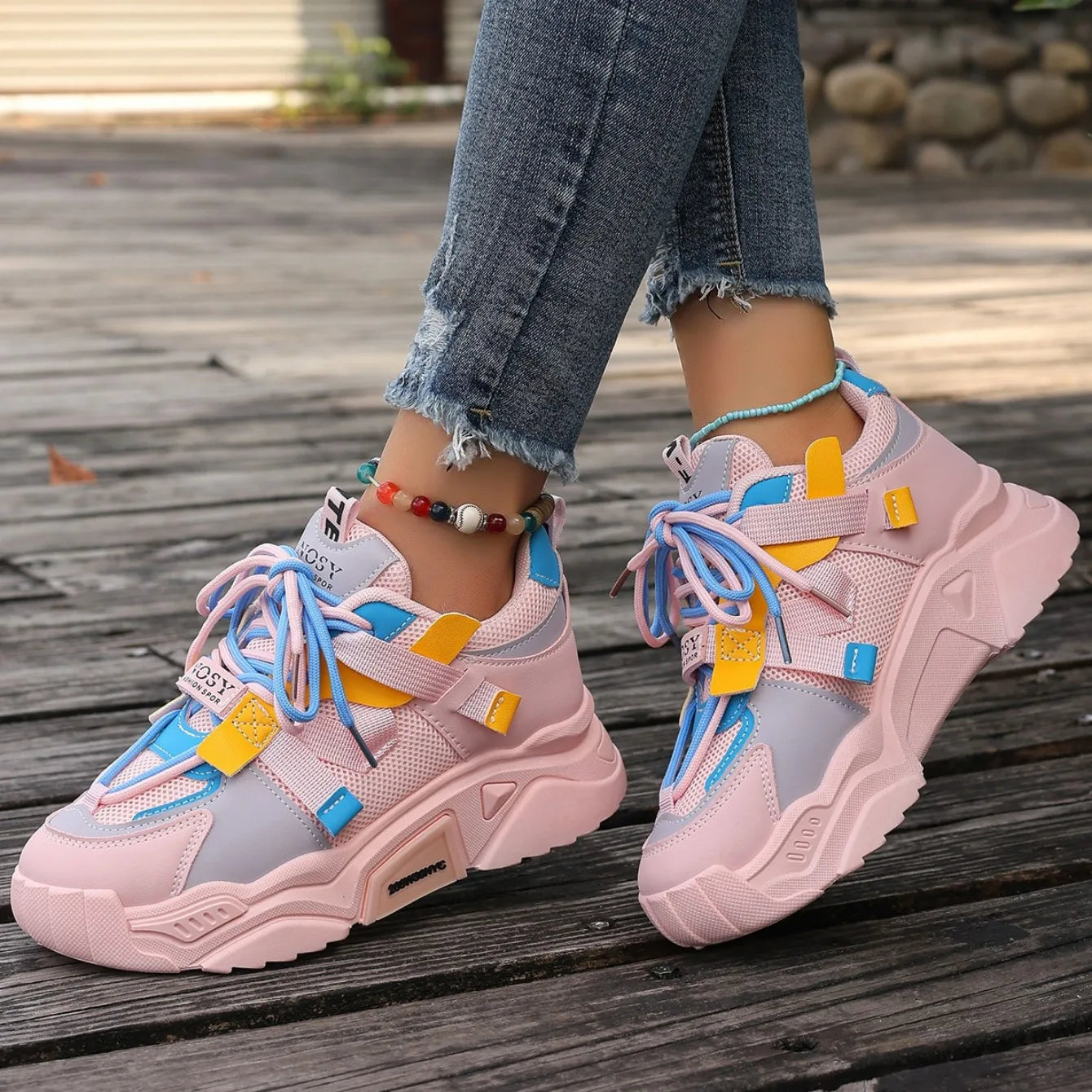 Women Sneakers Spring Trend Casual Fashion Shoes for Women Comfortable Outdoor Running Sneakers Women Designer Shoes