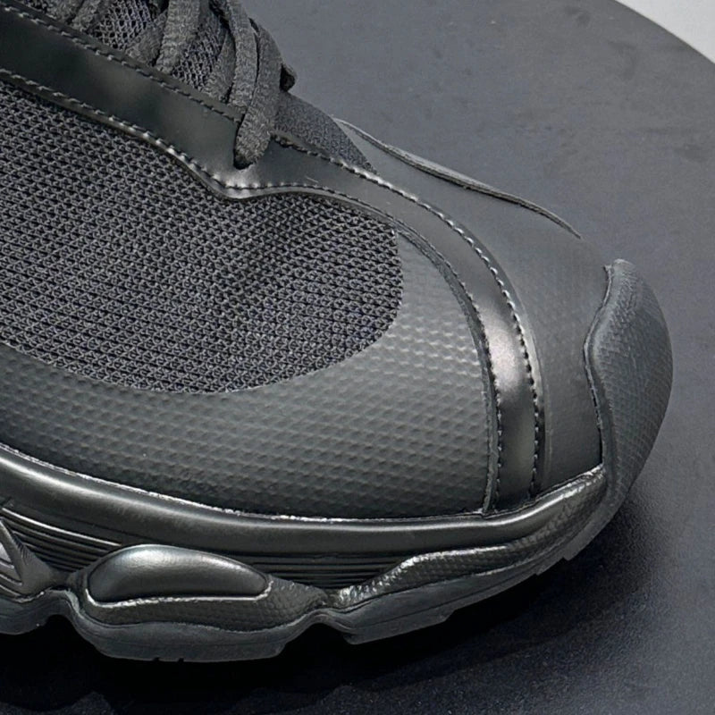 Thick Platform Mesh Upper Breathable Sports Shoes for Men Cheap Liquidation Running Original Fashion Designer Man Casual Sneaker